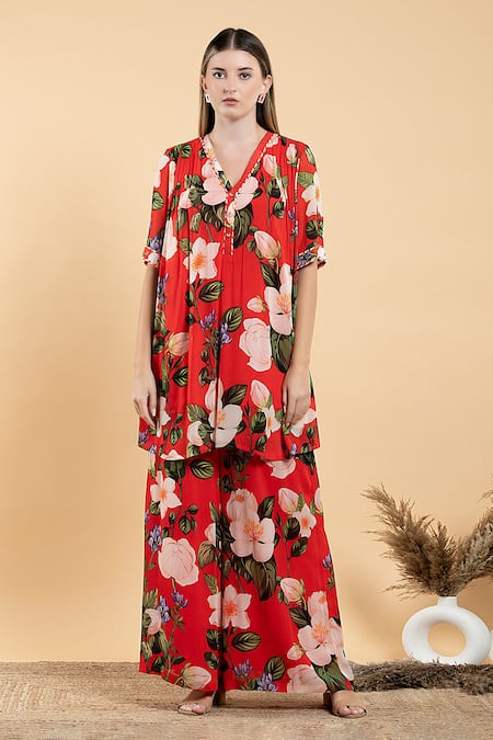 Divi By Sonal Khandelwal Red Georgette, Bamboo, Viscose V-neck Floral Print Flared Kurta And Palazzo Set 