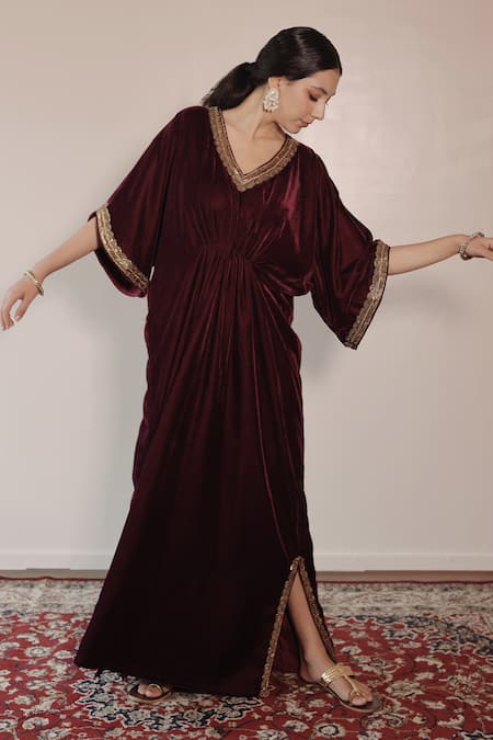 Shrutkirti Purple Silk Velvet Embroidery Pipe V Neck Kaftan 