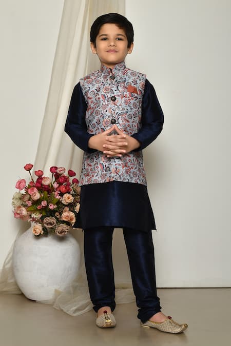 Samyukta Singhania Floral Jaal Print Jacket Kurta Set 