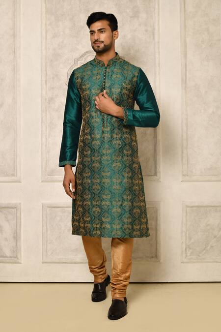 Naintara Bajaj Blue Kurta Embroidered Dhupion Feather Pattern With Pyjama 
