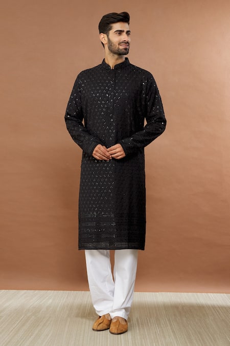 Aham-Vayam Prashansa Floral Pattern Kurta Set 