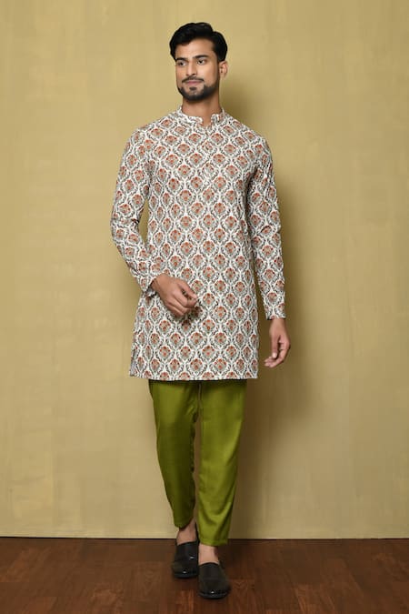 Samyukta Singhania Vintage Print Straight Kurta 