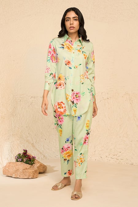 Chrkha Floral Print Shirt With Pant 