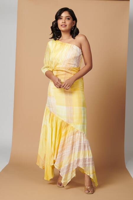 Buy Vedika M Yellow Silk Abstract Pattern One Shoulder Print Dress at Aza Fashions Buy_Vedika M_Yellow Silk Abstract Pattern One Shoulder Print Dress_at_Aza_Fashions