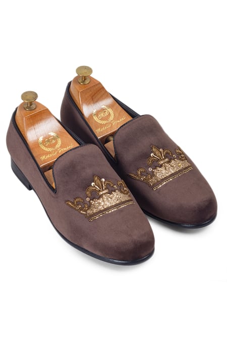 Domani The Royal Crown Embroidered Slip-Ons 