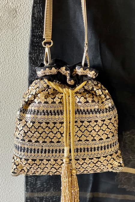 Essemm Tessa Geometric Embroidered Potli 