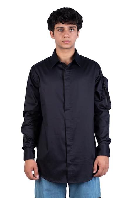Theorem Black Cotton Pocket Sleeve Shirt 