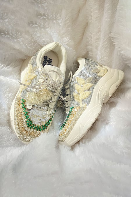 Chal Jooti Madhumalti Mallika Pearl Embellished Wedding Sneakers 