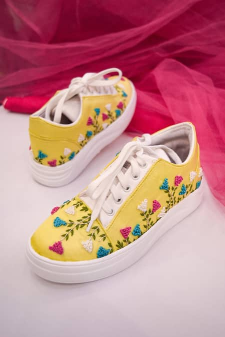 Yellow clearance multicolor shoes