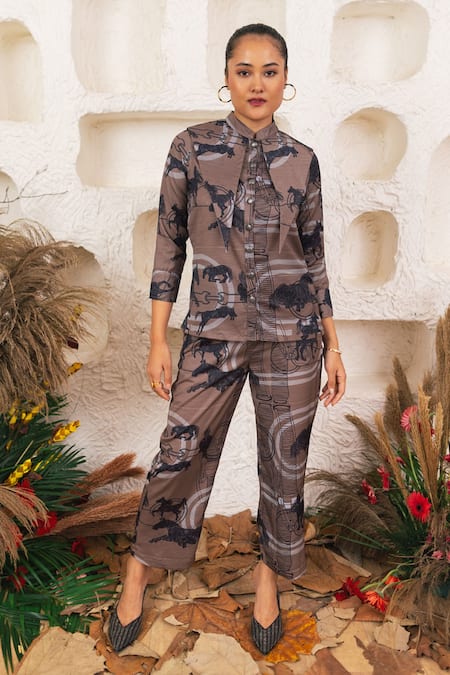 HOUSE OF FETT Galloping Mare Print Shirt And Pant Set 