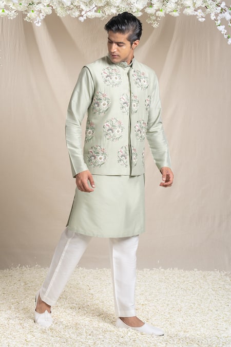 Sanjev Marwaaha Floral Wreath Embroidered Bundi Kurta Set 