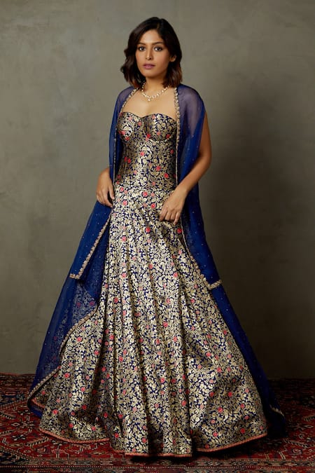 RI.Ritu Kumar Kanika Placket Embroidered Cape Lehenga Set 