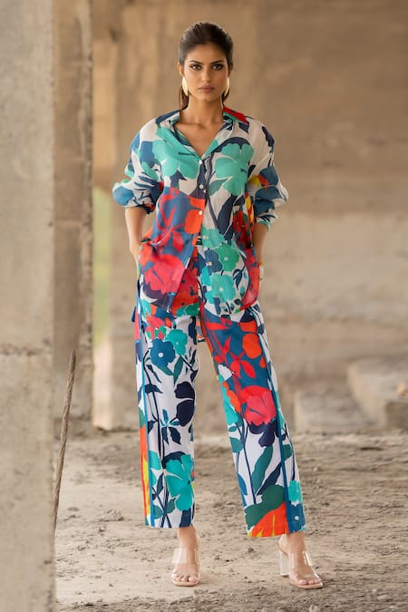 MultiColoured Mid Rise Floral Print Trousers