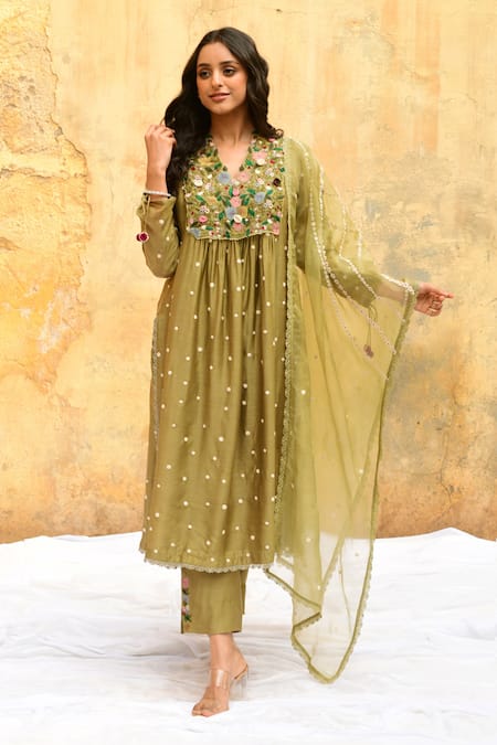 Label Niti Bothra Polka Dot Pattern Kurta & Pant Set 