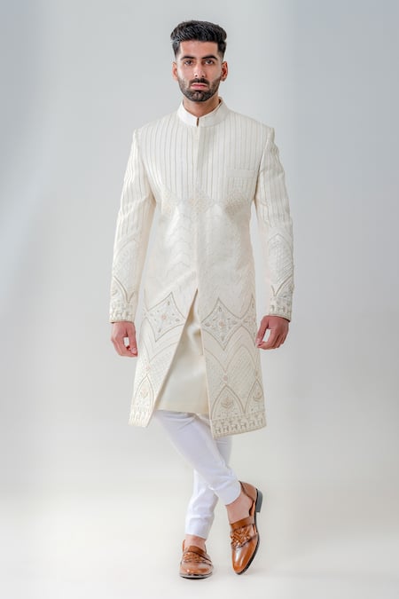 Amrit Dawani Geometric Embellished Sherwani Set 