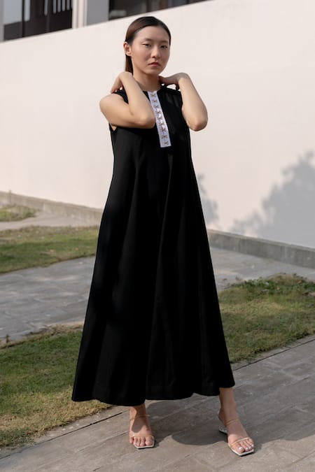 Kavya Singh Kundu Cotton Flowy Maxi Dress 