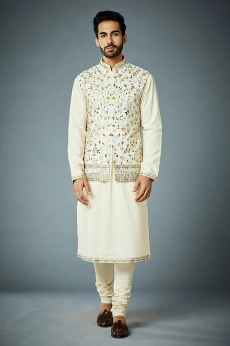 Gargee Designers Floral Embroidered Bundi & Kurta Set 