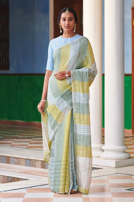 Dressfolk Leheriya Stripe Woven Pattern Saree 