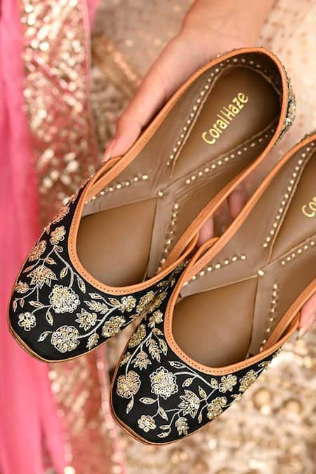 Coral Haze Valerie Floral Jaal Embroidered Juttis 