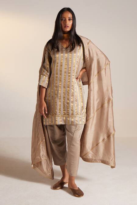 Buy Shorshe Clothing Grey Cotton Silk, Handloom Tissue Stripe V Neck Print Kurta Set Online at Aza Fashions Buy_Shorshe Clothing_Grey Cotton Silk, Handloom Tissue Stripe V Neck Print Kurta Set_Online_at_Aza_Fashions