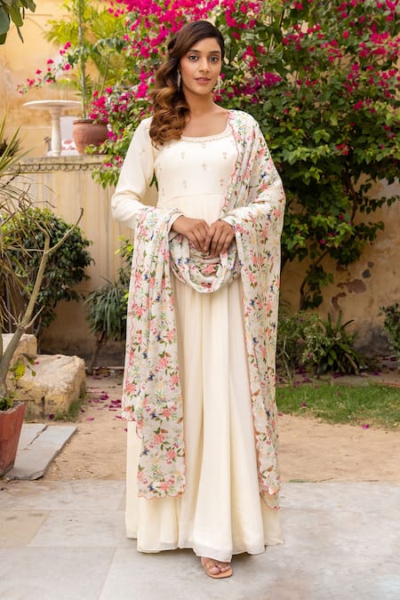 Suruchi Parakh Embroidered Anarkali With Dupatta 