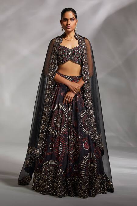 Divya Aggarwal Black Blouse , Dupatta Organza, Lehenga Dupion Valora Set
