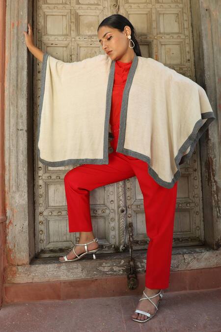 Buy Dusala Off White Pashmina Contrast Border Cape at Aza Fashions Buy_Dusala_Off White Pashmina Contrast Border Cape_at_Aza_Fashions