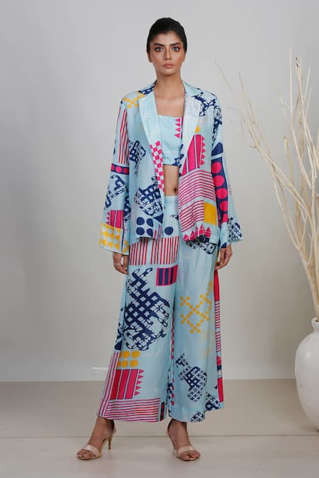 Garo Blue Russian Silk Geometric Jacket Lapel And Abstract Pattern & Pant Set 