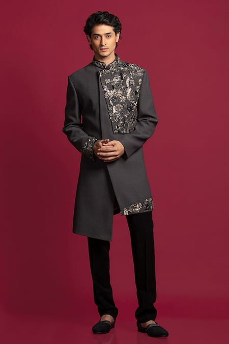 Jayesh Shah Embroidered Sherwani & Pant Set 