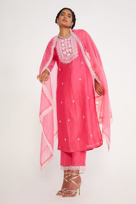 Asaga Nova Floral Embroidered Kurta Set 