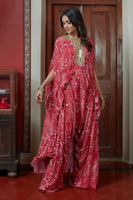 Arpita Mehta Red Georgette And Embroidery Garden & Mirror Notched Cape & Pant Set 