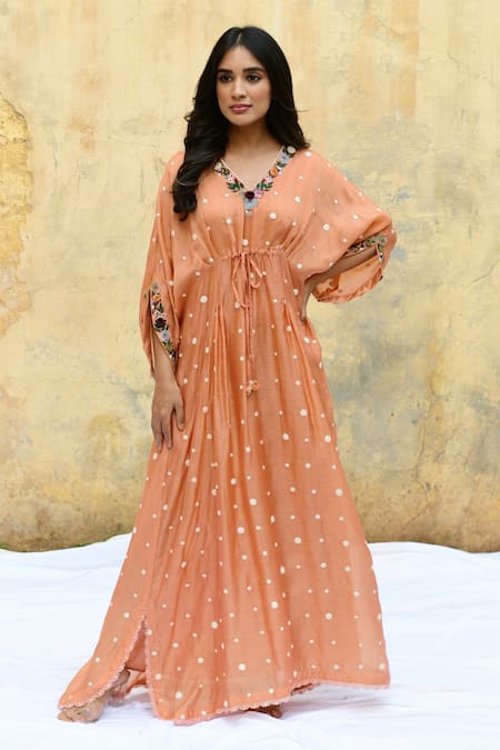 Label Niti Bothra Peach Pure And Handwoven Banarasi Silk Embroidery Rosette V Neck 3d Motif Kaftan