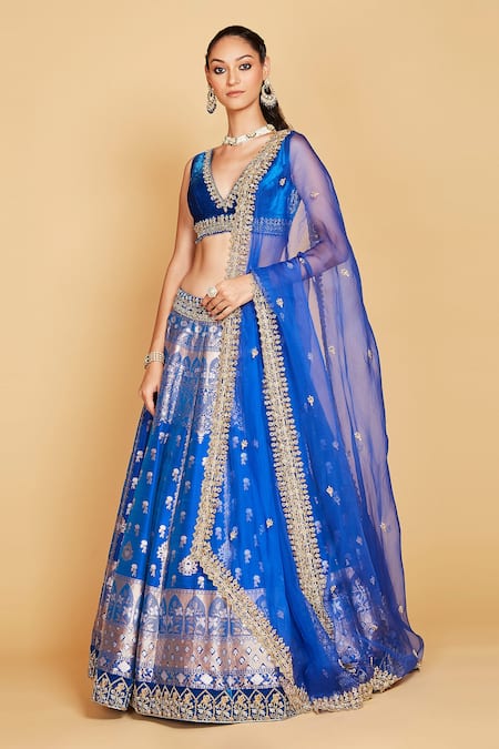 Amrin khan Blue Blouse Velvet Hand Floral Pattern Bridal Lehenga Set  