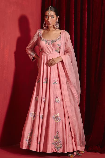 Ajiesh Oberoi Pink Dupion Silk Embroidered Floral Patterns Scoop Neck Saloni Anarkali Set 