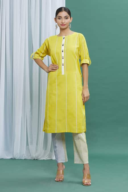 BANANA labs Printed Pinstriped Kurta & Pant Set 