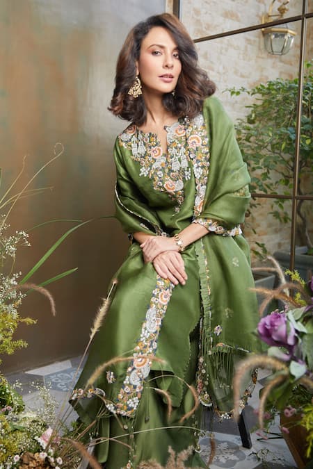 Prisho Green Kurta Silk Embroidery Thread Notched African Yoke Sharara Set 