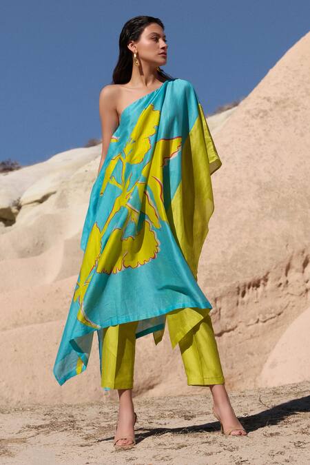 Twinkle Hanspal Blue Handloom Chanderi Floral Asymmetric Fallon One Shoulder Kaftan And Pant Set