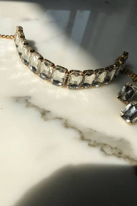 THE JEWEL FACTOR White Crystal Embellished Choker Necklace 