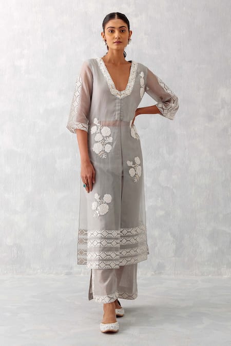 Buy Devnaagri Grey Silk Organza Embroidery V-neck Kurta And Slit Palazzo Set at Aza Fashions Buy_Devnaagri_Grey Silk Organza Embroidery V-neck Kurta And Slit Palazzo Set _at_Aza_Fashions