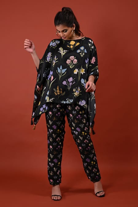 Rimi Nayak Black Modal, Satin Square Neck Assorted Floral Print Kaftan Top 
