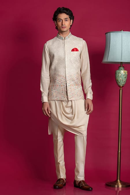 Jayesh Shah Beads Embroidered Bundi With Kurta Set 