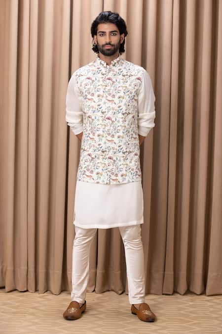 Ankit V Kapoor Amaani Floral Print Bundi & Kurta Set 