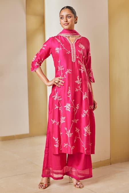 Osaa by Adarsh Banarasi Floral Vine Embroidered Kurta Set 