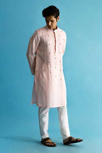 Kaha Pink Linen Triangle Detailing Antheia Cutwork Kurta at Aza Fashions Kaha_Pink Linen Triangle Detailing Antheia Cutwork Kurta_at_Aza_Fashions