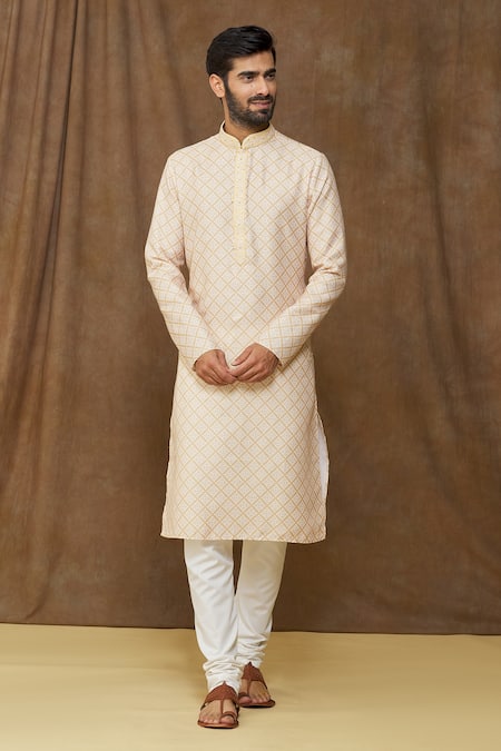 Samyukta Singhania Cotton Geometric Pattern Kurta 