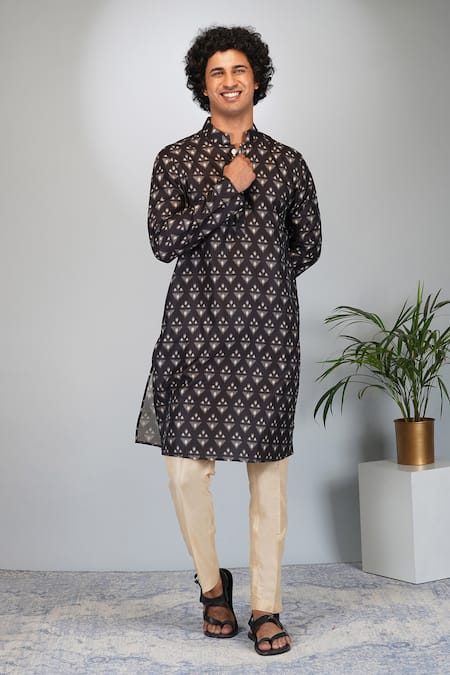 Eleven Brothers Diamond Print Kurta & Pant Set 