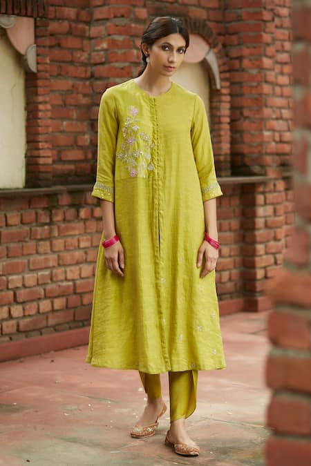 Vashisht Guru Dutt Sequin & Flower Patchwork Kurta & Pant Set 