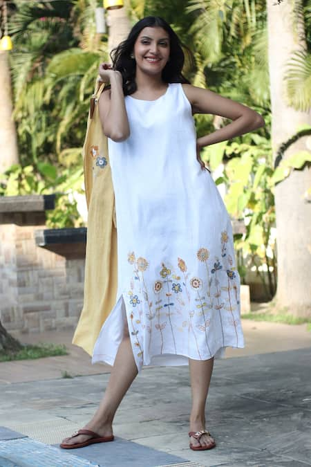 Linen Bloom White 100% Linen Embroidery Thread Round Floral Dress 