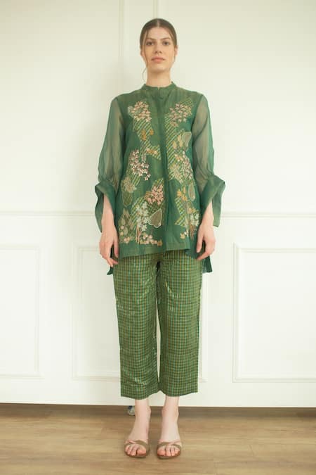 Oja Embroidered Tunic & Pant Set 