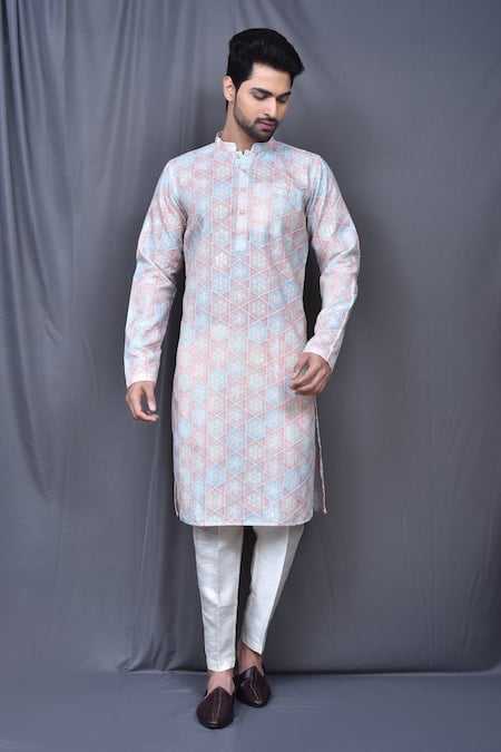 Arihant Rai Sinha Floral Thread Work Kurta Set 